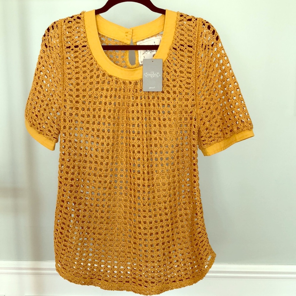 Golden open weave knit top, NWT